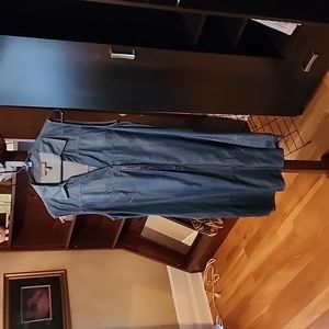 Sleeveless denim dress